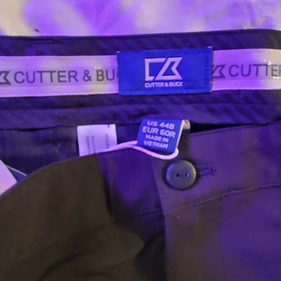 Cutter & Buck Men's Big & Tall Bainbridge Black Flat Front Short Size 44B - Picture 3 of 3